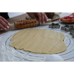 Скалка новогодняя Доляна, фигурная, 30?4 см, рабочая часть 11.5 см, вращающаяся