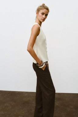 BUTTONED KNIT WAISTCOAT WITH COVERED BUTTONS - Zara фото 4
