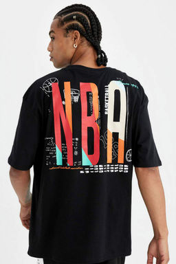 DeFactoFit NBA Wordmark Oversize Genis Kal?p Bisiklet Yaka S?rt Bask?l? Pamuklu K?sa Kollu Tisort  фото 2