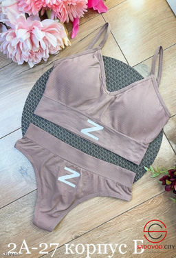 Комплект белья с женским топом и трусами - Bruno фото 2