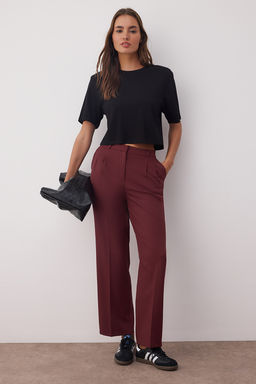 Bordo Limited Edition Straight/Duz Kesim Pilili Dokuma Kumas Pantolon TWOAW23PL00401