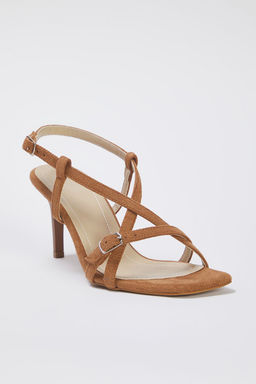 Trendyol Shoes Siyah Suet Bilekten Baglamal? Kare Burun Ince Topuklu Kad?n Sandalet TAKSS25TO00018