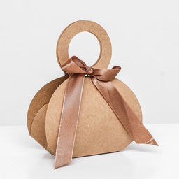 Цена за 10 шт. Коробка складная, с бантом и ручкой, крафт, 6?8?3 см