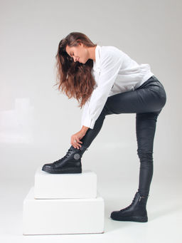 Ботинки 215.icebergbl. black/Мех