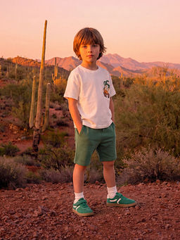 Bask?l? Erkek ?ocuk Ti??rt ve ?ort 2li Tak?m