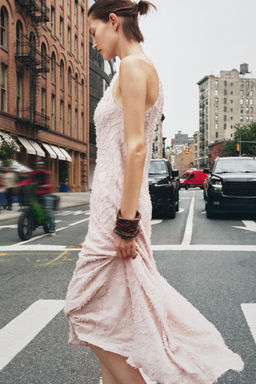 HALTER FRAYED MIDI DRESS - Zara фото 9