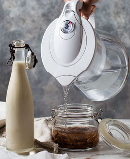 -20% Фильтр-кувшин Прованс 4.2 л (небъющийся) со счетчиком ресурса, Аквафор  фото 2