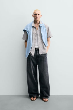 CAMISA FLUIDA RAYAS / Marr?n