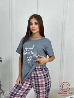 Пижама женская со штанами и футболкой