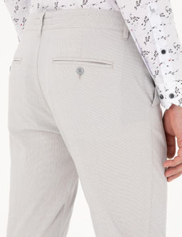 Светло-серые узкие брюки из плотной ткани с кружевом на талии - Cacharel фото 6