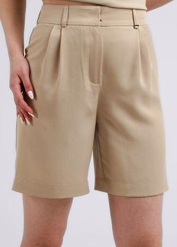 Шорты женские