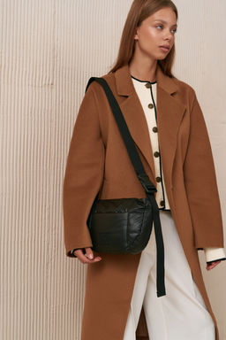 V67 502 01 Сумка женская