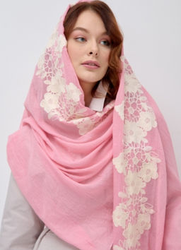 Большой, красивый палантин ВЫШИТЫЕ ВРУЧНУЮ ЦВЕТЫ