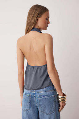 K?rm?z? Degaje Yaka Kolsuz Saten Party Bluz TPRAW26BZ00003 - Trendyolmilla фото 4