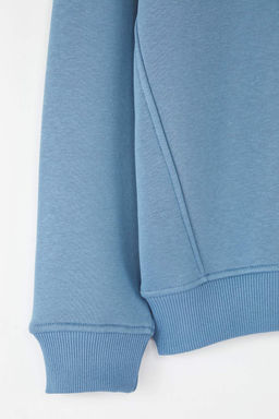 Mavi Regular/Normal Kesim Dik Yaka Fermuarl? Pamuklu At Nak?s Ici Polarl? Sweatshirt TMNAW24SW00041
