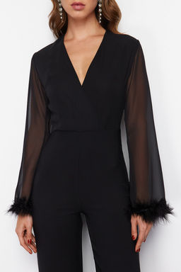 TRENDYOLMILLA Siyah Otrisli Dokuma Tulum TPRSS24TU00012