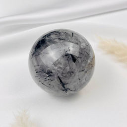 Радуга Самоцветов Шар из Кварца с включением Турмалина  фото 3