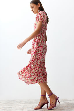 TRENDYOLMILLA Pembe Cicekli Belden Ac?lan Viskon Gipeli Midi Dokuma Elbise TWOSS24EL00523 фото 3