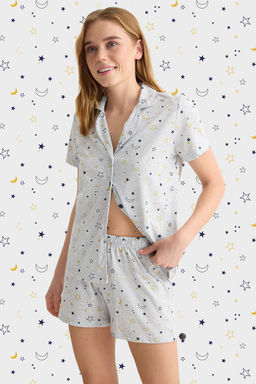 Trendyolmilla Gri Melanj Galaksi Desenli Sortlu Orme Pijama Tak?m? THMSS25PT00011