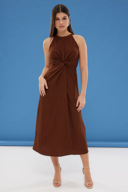 TRENDYOLMILLA Kahverengi Duz Kesim Dugum Detayl? Maxi Dokuma Elbise TWOSS25EL00145