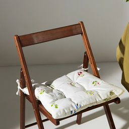 Подушка на стул Этель. Цветочек, 42?42?7 см, белая