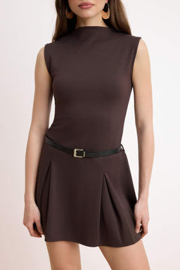 Kahverengi Belden Ac?lan Dik Yaka Kolsuz Kemerli Mini Soft Touch Orme Elbise TWOSS26EL00632 - Trendyolmilla фото 3