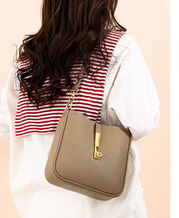 Bags Сумка женская / кожа / 025081