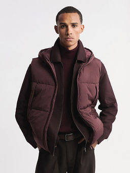 Standart Kal?p Kap??onlu Erkek ?i?me Yelek