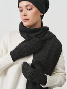 Шапка из кашемира 04132 графит