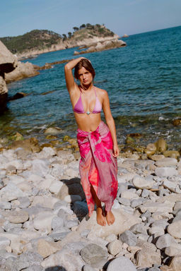 FLORAL PRINTED KNOTTED SARONG