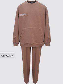 Костюм спортивный