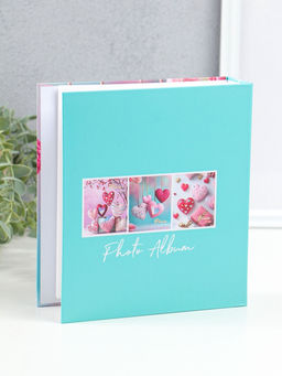Фотоальбом на 100 фото 13×18 см «Сердца на веревочках», в коробке, 5×18×20.5 см