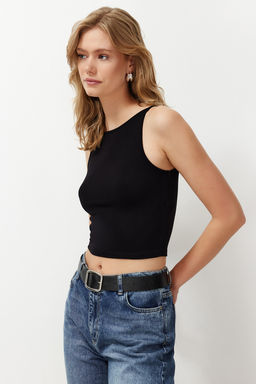 Siyah Ask?l? Fitted/Vucuda Oturan Esnek Orme Bluz TWOSS24BZ00535