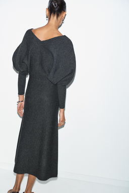 V-NECK KNIT MIDI DRESS - Zara фото 17