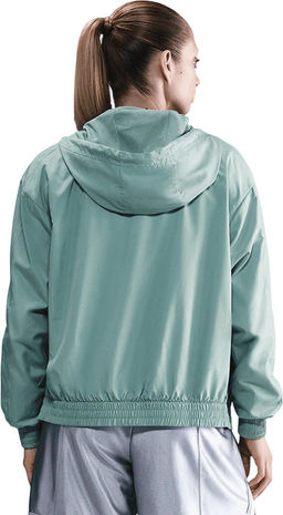 Ветровка женская