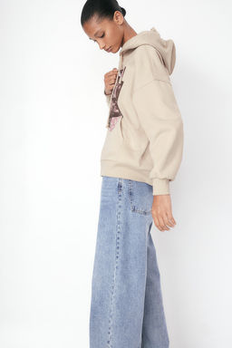 Chaqueta sudadera oversize con capucha y motivo - H&m фото 6