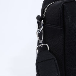Сумка-саквояж на молнии, длинный ремень, цвет чёрный - Simaland фото 5