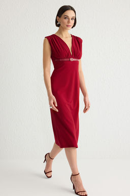 TRENDYOLMILLA Siyah V Yaka Kemerli Bodycone/Vucuda Oturan Midi Orme Elbise TWOSS25EL00083