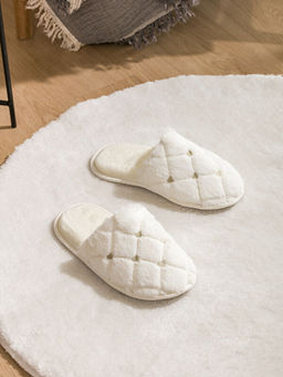 Nak??l? Kad?n Ev Terli?i