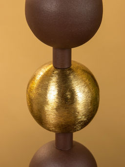 Подсвечник на 4 свечи на тарелке со сферами, 25.5×22.5×32 см, шоколад