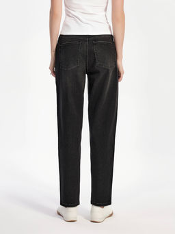 CONTE Чёрные джинсы Basic relaxed с эффектом потёртостей из eco-friendly денима CON-832 washed black - Conte elegant фото 5