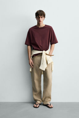 CAMISETA RELAXED FIT BORDADO / burdeos/crudo