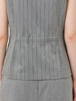 Жилет в полоску