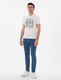 Белая стройная мата - Cacharel фото 4