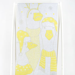 6с102.411ж1 Новогодние гуси (лимонно-серый) Полотенце махровое 67х150см