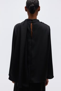 Blusa de sat?n con detalle de chal - H&m фото 5