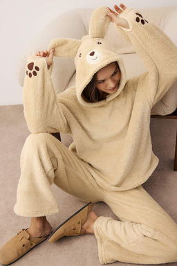 Trendyolmilla Gri Kapusonlu ve Nak?sl? Wellsoft K?sl?k Orme Pijama Tak?m? THMAW25PT00143  фото 6