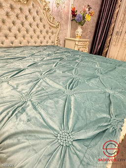 Покрывало из ткани бархат на хлопковой подкладке