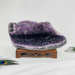 Друза Аметиста на подставке