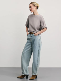 Базовая футболка оверсайз из хлопка / Zarina  фото 2